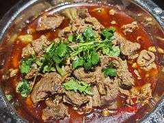 -大众跷脚牛肉馆·非遗传承单位(峨眉山店)