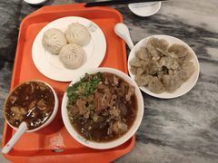 猪肉三鲜包子-天兴居(鲜鱼口街店)