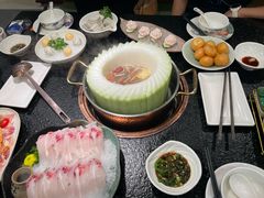 -得意咚瓜·顺德鱼生·冬瓜火锅(深圳首店)