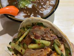 肉盒子-邢记肉合(丹尼斯店)