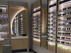-博士眼镜(罗湖喜荟城店)