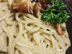 -1886德国汽车餐厅(外滩十六铺码头店)