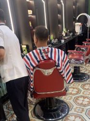 -豪帅男士理容馆