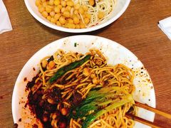 -花市豌杂面(民生路店)