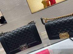 -CHANEL(恒隆广场店)