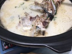 -香山湖家家宴(中山陵店)