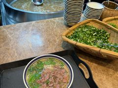 -云阿蛮云南生烫牛肉米线(奉贤路店)