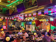 -Famous肥猫墨西哥音乐餐吧(五棵松华熙LIVE店)