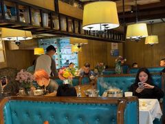 -领鲜活海鲜榴莲自助火锅(东门店)