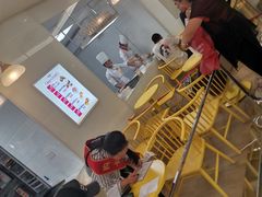 等位区-味多美蛋糕(三元桥店)