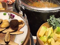 -芸山季·云南山珍菌火锅(人民广场来福士店)