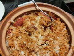 招牌腊味煲仔饭-高第街56号港式餐厅·精选(世茂广场宽厚里大明湖店)