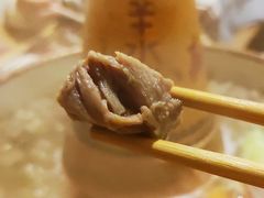-毛辣果·贵州红酸汤牛肉火锅(西单店)