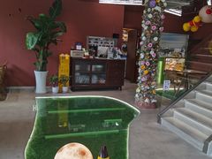 -Dragon Pizza•圆脸龙披萨·牛排餐厅