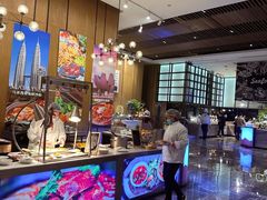 -飨食汇全日制餐厅·昆山皇冠假日酒店(九方店)