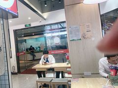 -魔都三兄弟酸辣粉·蘸卤炸串(虹桥万科店)