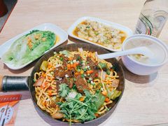 -阿当·小炒牛肉面(人广店)