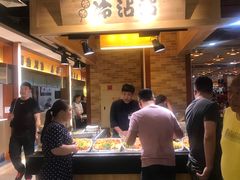 -远大美食广场(远大购物中心店)