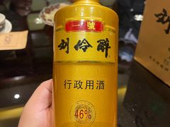 -东口码头·烧鸽子·鱼头泡饼·地方菜(金鹰悦城店)