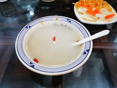 -牛一嘴·兰州牛肉面·大盘鸡(财富中心店)