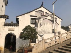 -张家港凤凰山景区恬庄古街