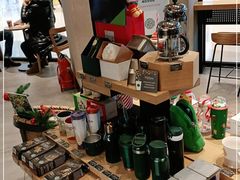 零售区-星巴克(天津鲁能中心第三店)