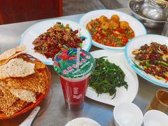 -邹胖哥好好吃餐馆(荔波美食街店)
