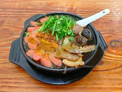 三鲜砂锅-中华门黑皮砂锅