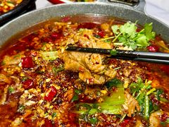 -万重锦·人文川菜馆(骡马市店)