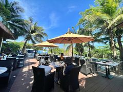 -皇马海口湾海景酒店(万绿园秀英港店)