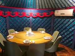 -蒙亨·手把肉·蒙古包文化主题餐厅(天恒广场店)