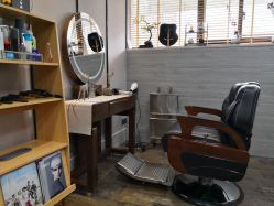 -In Style Hair Salon