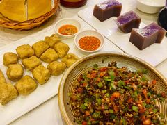 -滇越乘象云南餐厅(豆各庄店)