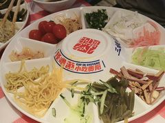 -怪噜范·老贵阳街头名小吃(汇金星力城店)