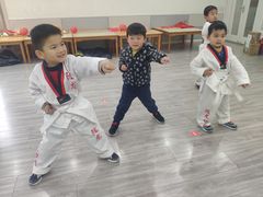 -徐汇区陇龙幼稚园
