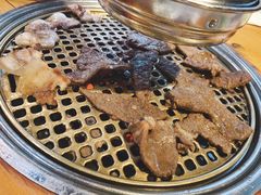-唯成•韩国炭火烤肉 유성고기