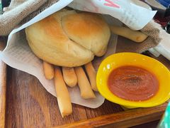 餐前面包-杭州西子湖四季酒店-WL BISTRO西湖餐厅(灵隐路店)