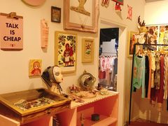 -恋物百货商店(华侨城店)