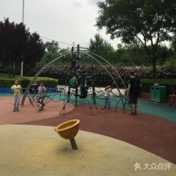 -酷酷兔少儿拓展天地