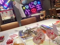 -海底捞火锅鲜切牛肉主题店(长寿路店)