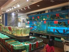 -海大大蒸汽海鲜餐厅·粤菜·特色小炒(欢乐颂店)