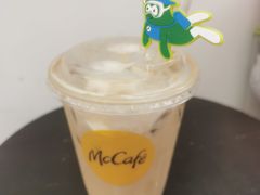 空杯铂金奶铁-麦当劳(普陀香溢花城店)