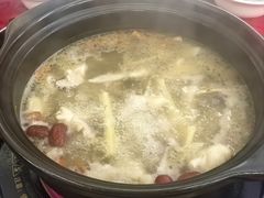 -花苑美食横琴生蚝火锅(拱北粤华路店)