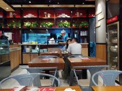 大堂-渝是乎川渝小炒(新世界百货望京店)