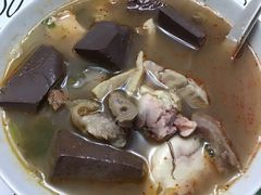 -春雨羊汤店(广开四马路总店)