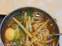 -卓雅桂林米粉