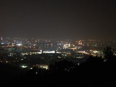 -紫金山山顶公园