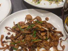 -羲和雅苑•北京烤鸭(平安国际金融中心店)