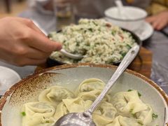 -侬佳蒸菜馆(听潮店)