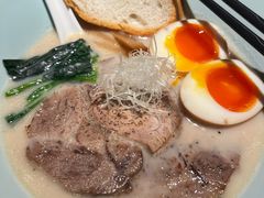 -银泰百货(厦门国贸中心店)